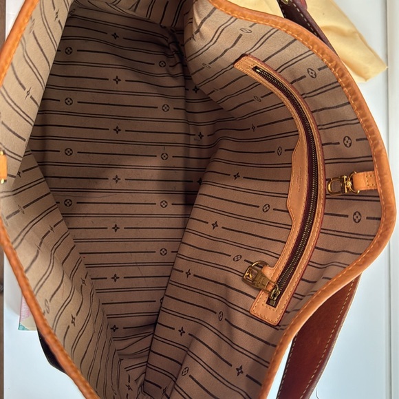 Louis Vuitton monogram canvas hobo bag, brown - Picture 6 of 7